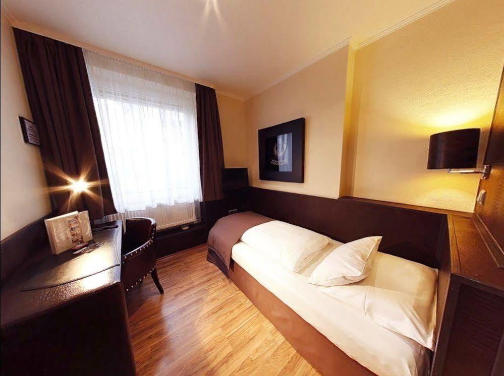Boutique Hotel Duesseldorf Berial Zewnętrze zdjęcie